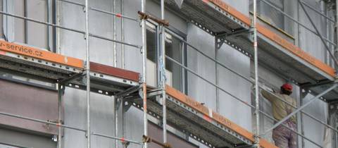 Fassade mit Gerüst